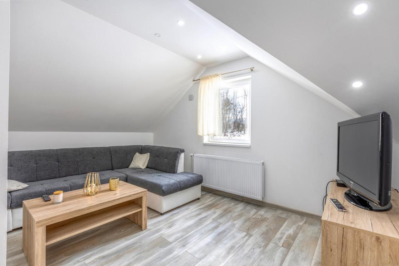 Apartman Vedro Polje Gospic Bagian luar foto